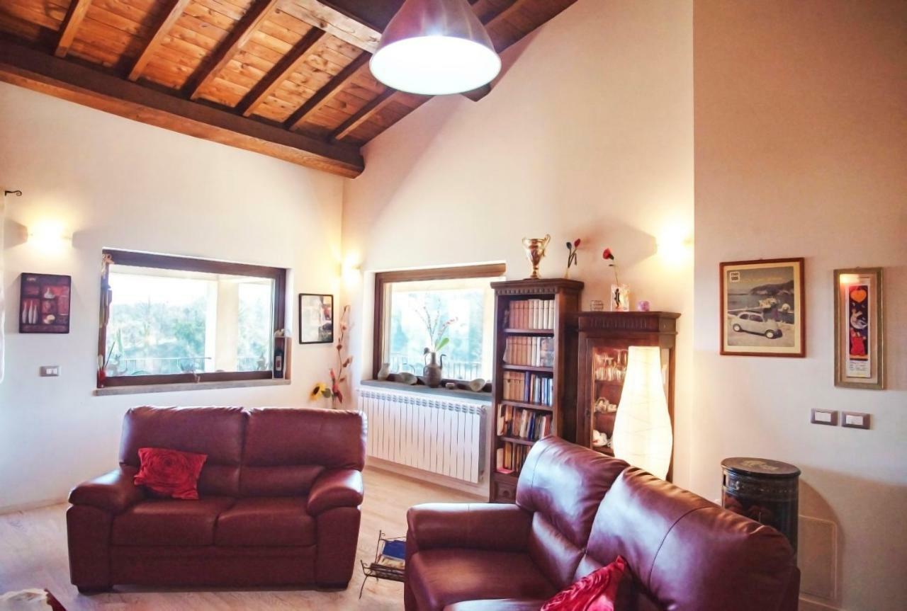 Villa Farfalla Bianca Виторкиано Екстериор снимка