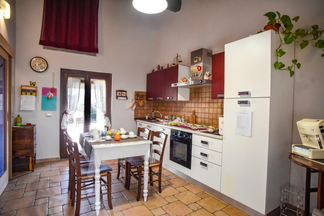 Villa Farfalla Bianca Виторкиано Екстериор снимка