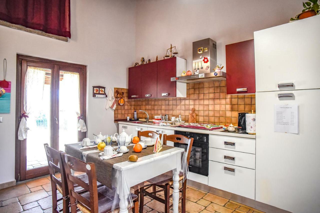 Villa Farfalla Bianca Виторкиано Екстериор снимка