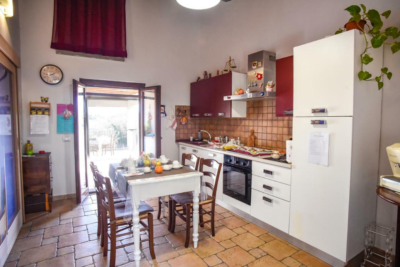 Villa Farfalla Bianca Виторкиано Екстериор снимка
